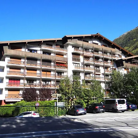 Apartment Periades - Central Chamonix Incredible Mountain Views Exterior photo